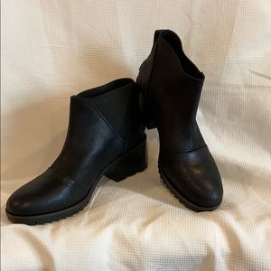 Sorel Cate Chelsea Bootie